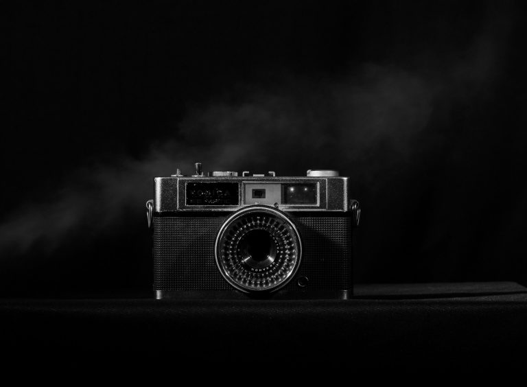 The Art of Capturing Moments: A Photographer’s Guide to Essential Equipment